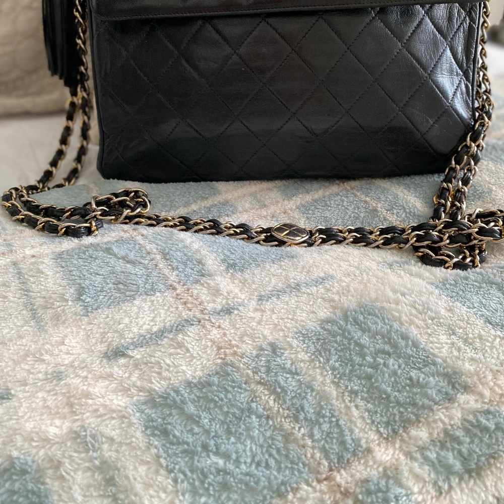 Black quilted lamb skin shoulder bag